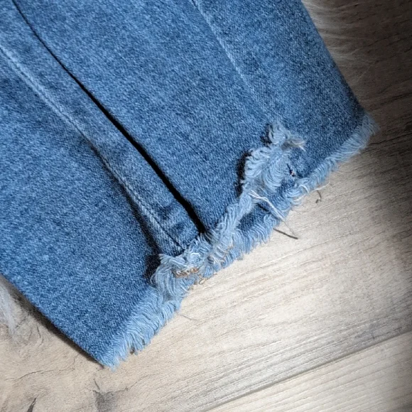 Dynamite Light Blue Ankle Jeans - Picture 3 of 4